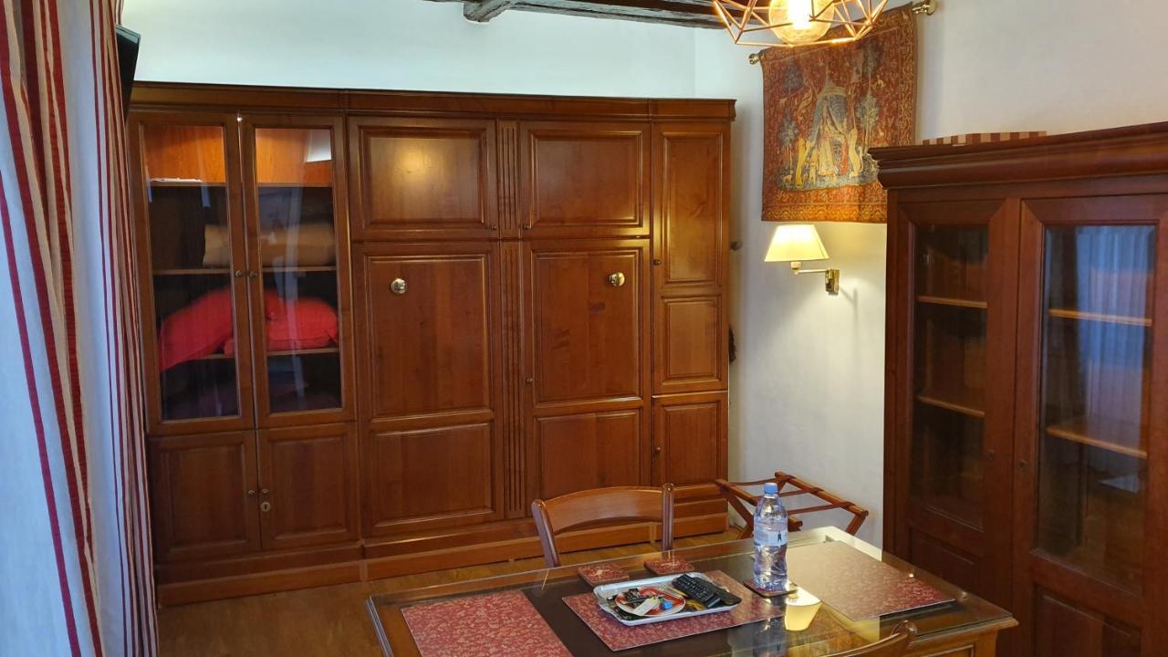 Bernardo 42 Galande Apartment Париж Екстериор снимка